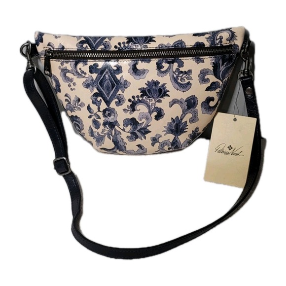 Patricia Nash Handbags - NWT Patricia Nash Tinchi Ren. Revival Blue Leather Crossbody Belt Bag